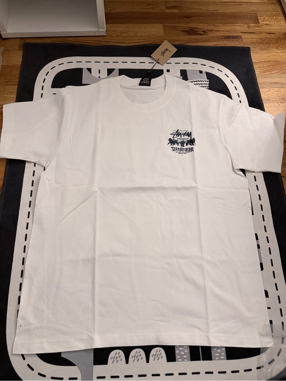 Stussy ToughGear White Graphic Tee Size L - Picture 2 of 4